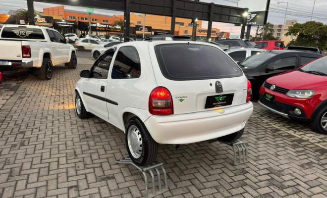 GM - Chevrolet Corsa Wind 1.0 MPFI / EFI  2p 2000 Gasolina-3