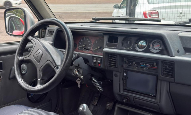 Mitsubishi L200 GLS 2.5 4X4 CD Diesel 2003 Diesel-4