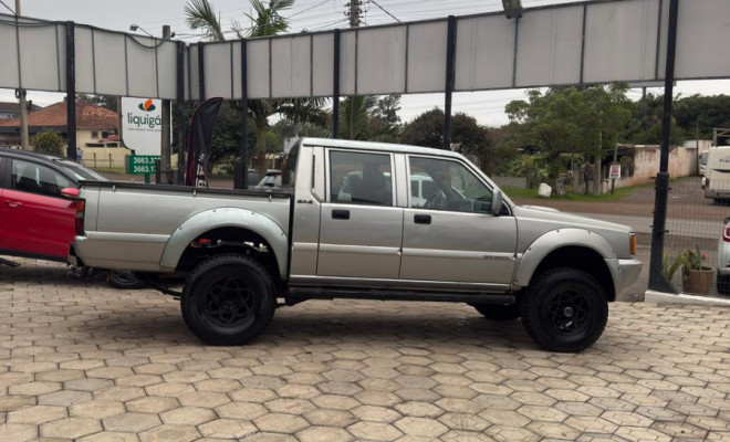 Mitsubishi L200 GLS 2.5 4X4 CD Diesel 2003 Diesel-0