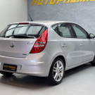 Hyundai i30 2.0 16V 145cv 5p Aut. 2011 Gasolina-2