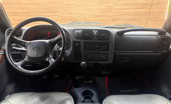 GM - Chevrolet S10 P-Up Executive 2.4 MPFI F.Power CD 2010 FLEX-4