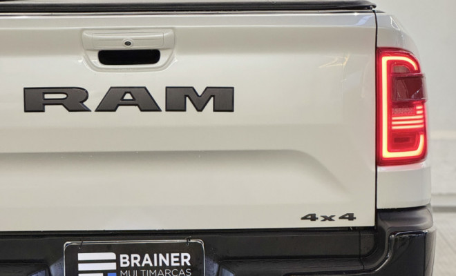 RAM RAMPAGE R/T HURRIC. 4 2.0 TB CD 4X4 Aut. 2024 Flex-7