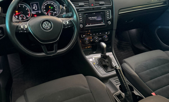 VW - VolksWagen Golf Highline 1.4 TSI 140cv Aut. 2015 Gasolina-12