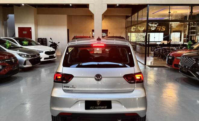 VW - VolksWagen Fox Connect 1.6 Flex 8V 5p 2022 Flex-13