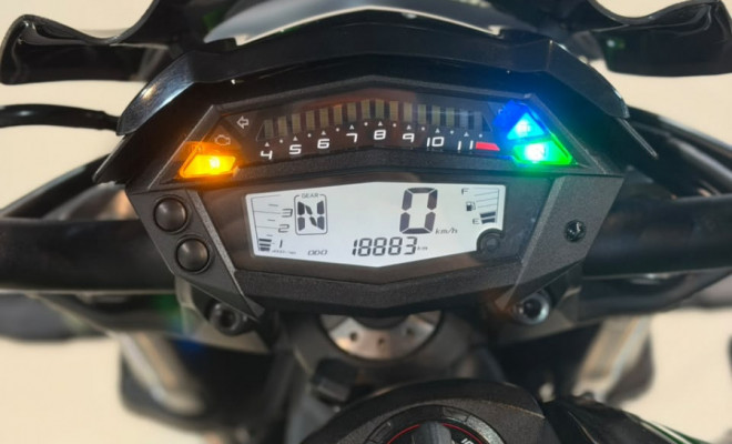 KAWASAKI Z 1000 2018 Gasolina-9