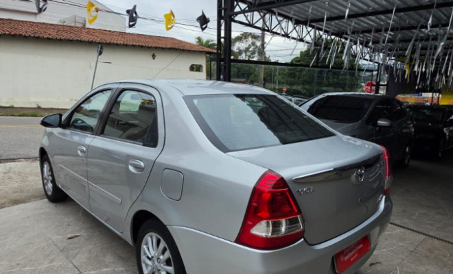 Toyota ETIOS XLS Sedan 1.5 Flex 16V 4p Mec. 2015 Flex-3