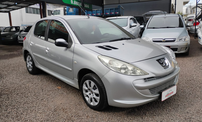 Peugeot 207 XR 1.4 Flex 8V 5p 2012 Flex