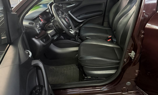Fiat CRONOS PRECISION 1.8 16V Flex Mec. 2019 Flex-5