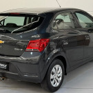 GM - Chevrolet ONIX HATCH LT 1.0 8V FlexPower 5p Mec. 2017 Flex-1