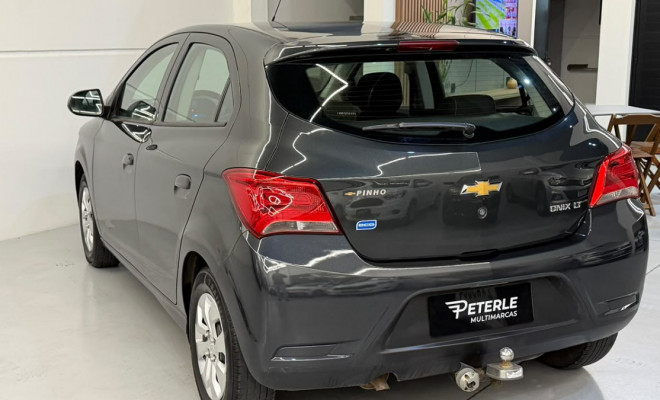 GM - Chevrolet ONIX HATCH LT 1.0 8V FlexPower 5p Mec. 2017 Flex-5