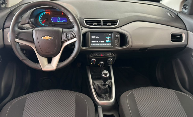 GM - Chevrolet ONIX HATCH LT 1.0 8V FlexPower 5p Mec. 2017 Flex-6