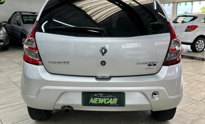 Renault SANDERO Expression Hi-Flex 1.6 8V 5p 2009 Flex-1
