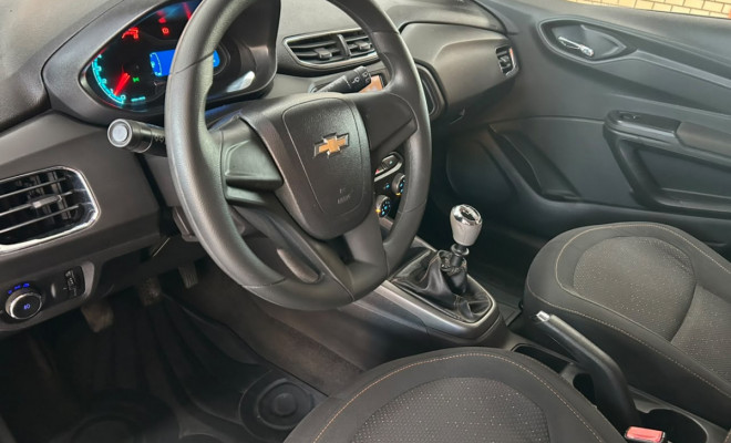GM - Chevrolet ONIX HATCH LT 1.0 8V FlexPower 5p Mec. 2014 Flex-10