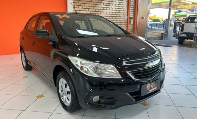 GM - Chevrolet ONIX HATCH LT 1.0 8V FlexPower 5p Mec. 2014 Flex-2