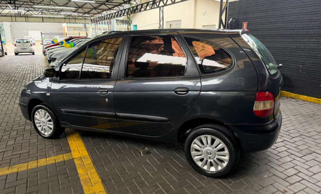 Renault Scénic RT/Auth/Auth/Kids Hi-Flex 1.6 16V 2005 Flex-2