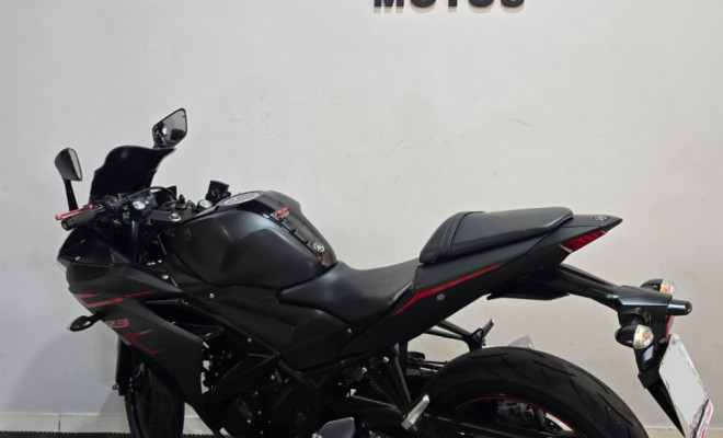 YAMAHA YZF R-3 321/ABS 2018 Gasolina-3