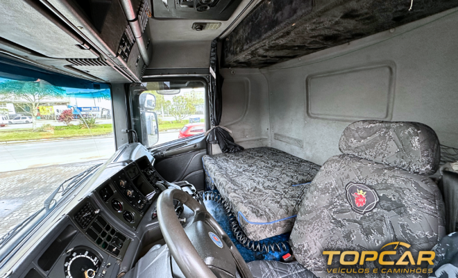 SCANIA 124G - 360 - Ano 2003 - Repasse-5