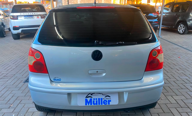 VW - VolksWagen Polo 1.6 Mi/ S.Ouro 1.6Mi 101cv 8V 5p 2005 Gasolina-3