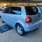 VW - VolksWagen Polo 1.6 Mi/ S.Ouro 1.6Mi 101cv 8V 5p 2005 Gasolina-2