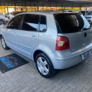 VW - VolksWagen Polo 1.6 Mi/ S.Ouro 1.6Mi 101cv 8V 5p 2005 Gasolina-2