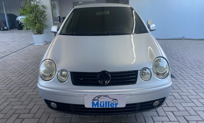 VW - VolksWagen Polo 1.6 Mi/ S.Ouro 1.6Mi 101cv 8V 5p 2005 Gasolina-0