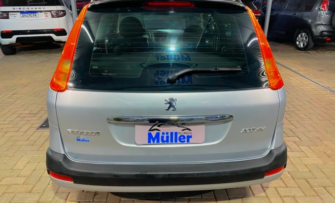 Peugeot 207 SW XR Sport 1.4 Flex 8V 5p 2010 Flex-3