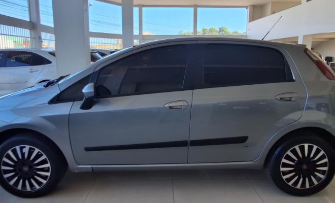 Fiat Punto 1.4 Fire Flex 8V 5p 2010 Flex-6