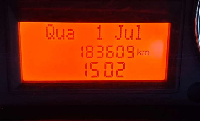 Fiat Punto 1.4 Fire Flex 8V 5p 2010 Flex-8