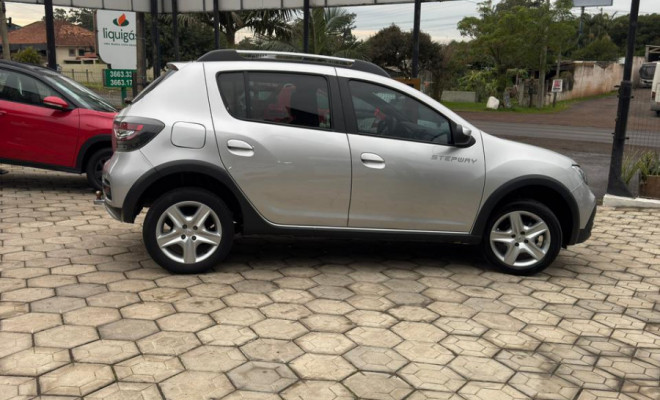 Renault SANDERO Zen Flex 1.6 16V 5p Mec. 2021 Flex-1