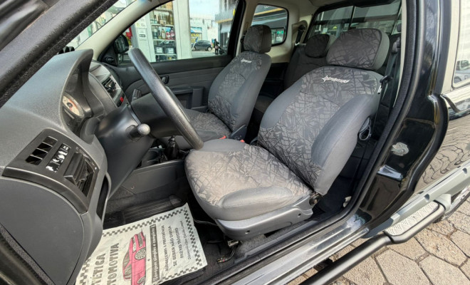 Fiat Strada Adventure1.8/ 1.8 LOCKER Flex CD 2010 Flex-6