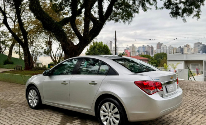 GM - Chevrolet CRUZE LTZ 1.8 16V FlexPower 4p Aut. 2014 Flex-1
