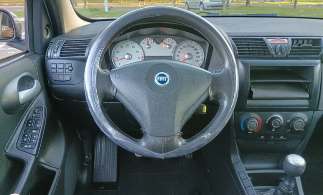 Fiat Stilo 1.8/ 1.8 Connect 8V 103cv 5p 2004 Gasolina-8
