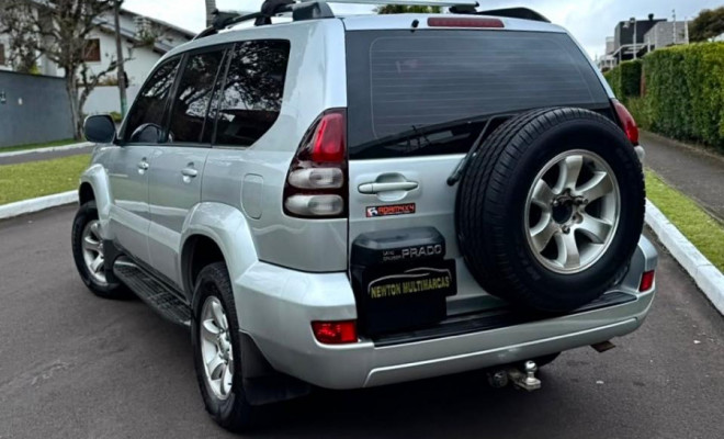 Toyota Land Cruiser Prado 3.0 4x4 TB Diesel Aut 2006 Diesel-1