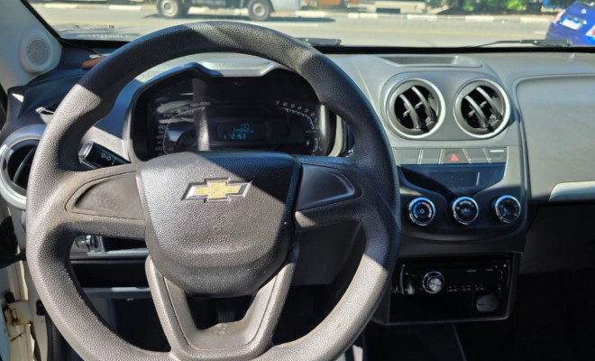 GM - Chevrolet MONTANA LS COMBO 1.4 8V ECONOFLEX 2p 2018 Flex-8