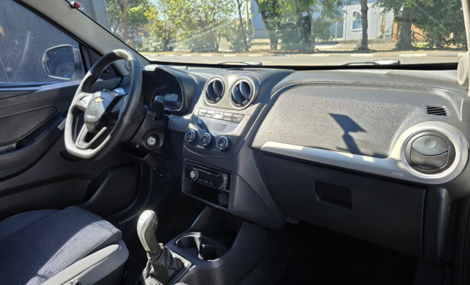 GM - Chevrolet MONTANA LS COMBO 1.4 8V ECONOFLEX 2p 2018 Flex-11