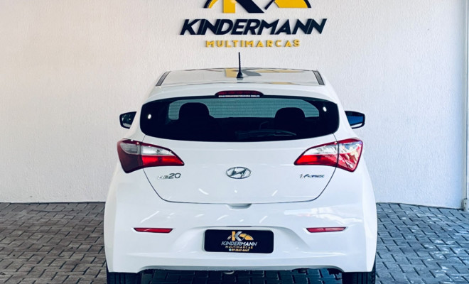 Hyundai HB20 C./C.Plus/C.Style 1.6 Flex 16V Mec. 2014 Flex-3