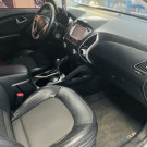 Hyundai ix35 2.0 16V 170cv 2WD/4WD Mec. 2012 Gasolina-8