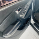 Hyundai ix35 2.0 16V 170cv 2WD/4WD Mec. 2012 Gasolina-10