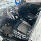 Hyundai ix35 2.0 16V 170cv 2WD/4WD Mec. 2012 Gasolina-7