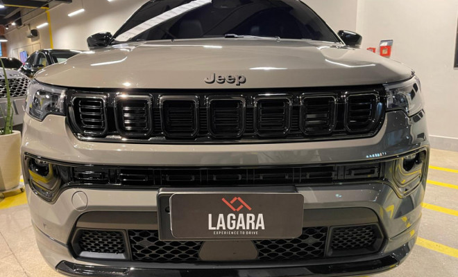 Jeep Compass BlackHawk Hurricane 2.0 4x4 TB Gasolina Aut. 2026-2