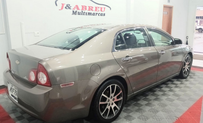 GM - Chevrolet MALIBU LTZ 2.4 16V 171cv 4p 2010 Gasolina-4