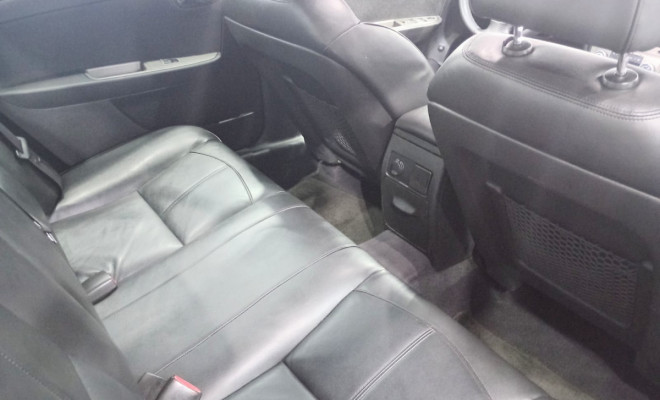 GM - Chevrolet MALIBU LTZ 2.4 16V 171cv 4p 2010 Gasolina-9