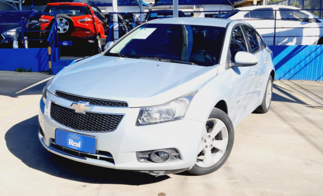 GM - Chevrolet CRUZE LT 1.8 16V FlexPower 4p Aut. 2013 Flex