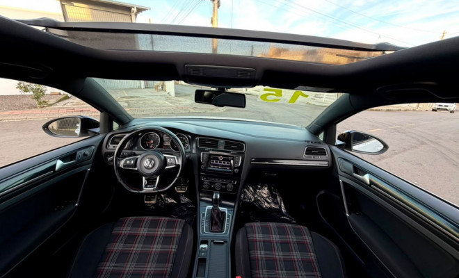 VW - VolksWagen Golf GTi 2.0 TSI 220cv Aut. 2015 Gasolina-5