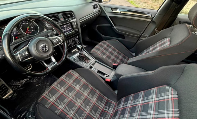 VW - VolksWagen Golf GTi 2.0 TSI 220cv Aut. 2015 Gasolina-7