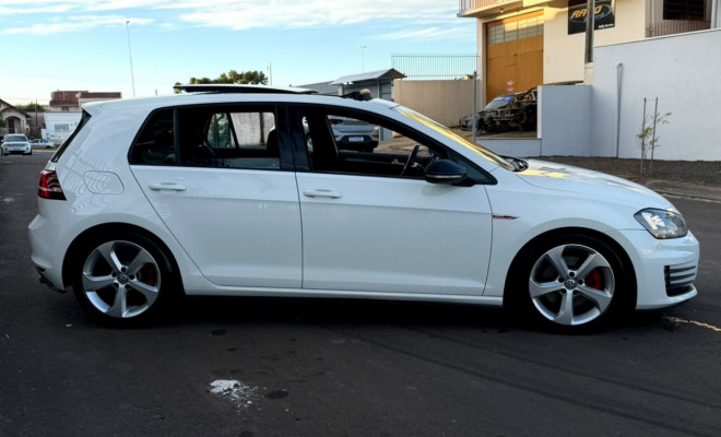 VW - VolksWagen Golf GTi 2.0 TSI 220cv Aut. 2015 Gasolina-14