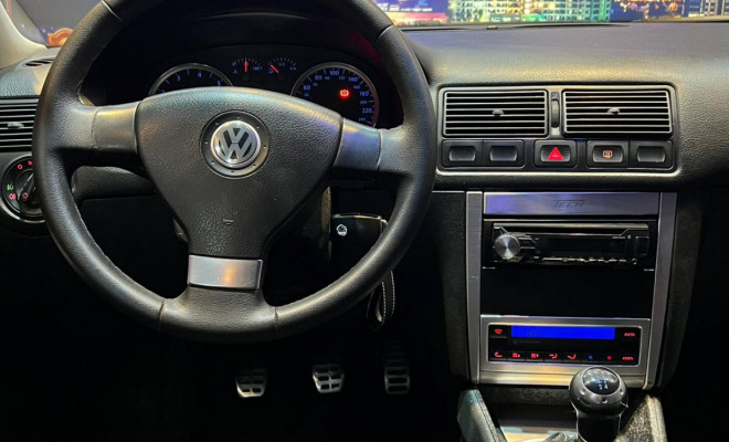 VW - VolksWagen Golf  TECH 1.6 Mi Total Flex 8V 4p 2009 Flex-9