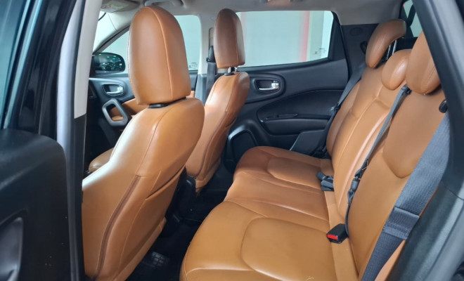 Fiat Toro Freedom 2.4 16V Flex Aut. 2017 Flex-10