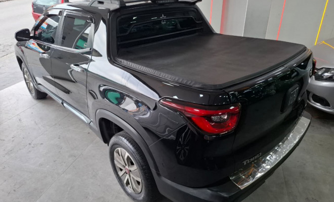 Fiat Toro Freedom 2.4 16V Flex Aut. 2017 Flex-17