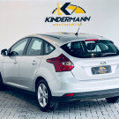 Ford Focus 1.6 S/SE/SE Plus Flex 8V/16V  5p 2014 Flex-2